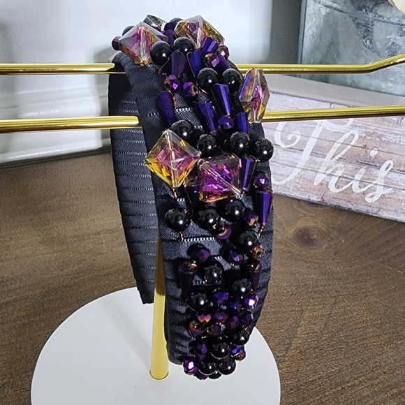 Black and Purple Embellished Hair Accessory - Picture 3 of 3